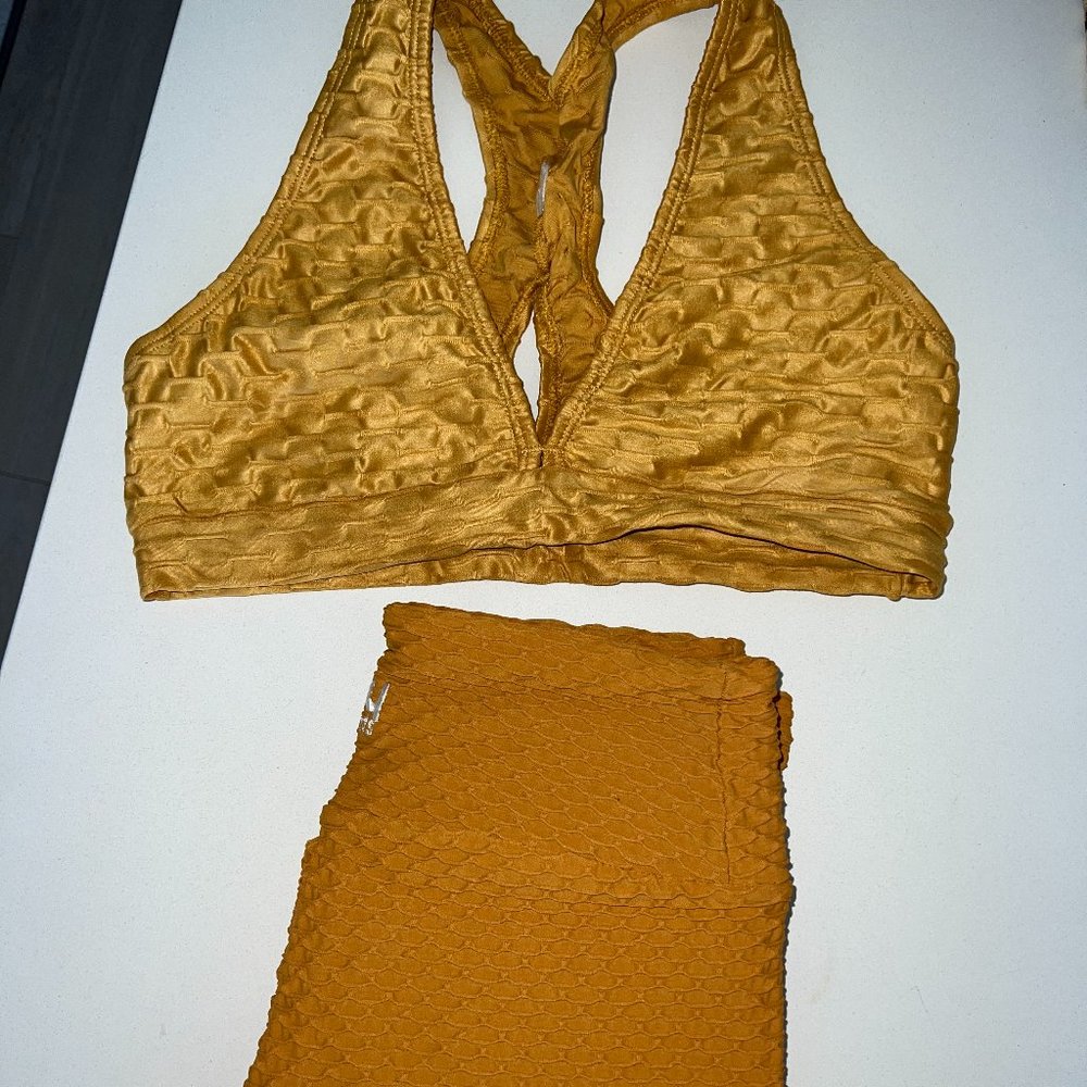 Booty by Brabants Mustard Yellow Croco Leggings / Gold Chrome Sports Bra